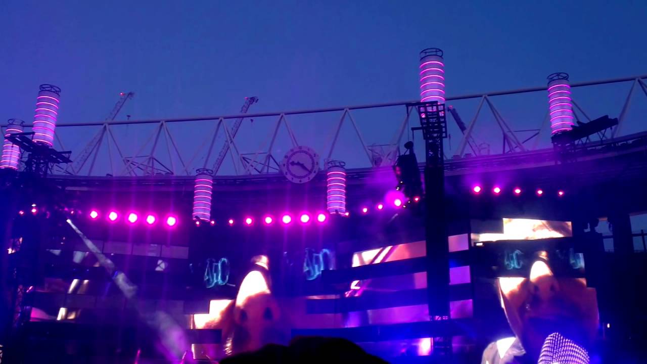 Muse Concert 26/05/13 Madness YouTube