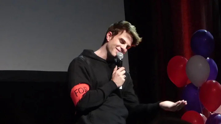 BloodyNightCon 2017 -  Nathaniel Buzolic // Speaks Frensh