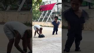 Que risa este video ? La Bolsa millonaria💵 #viralshort #funny #prank #comedy #humor