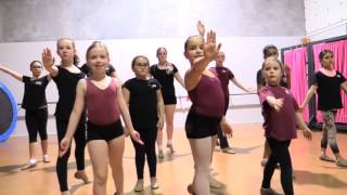 Junior Lyrical Classes at Stepnout