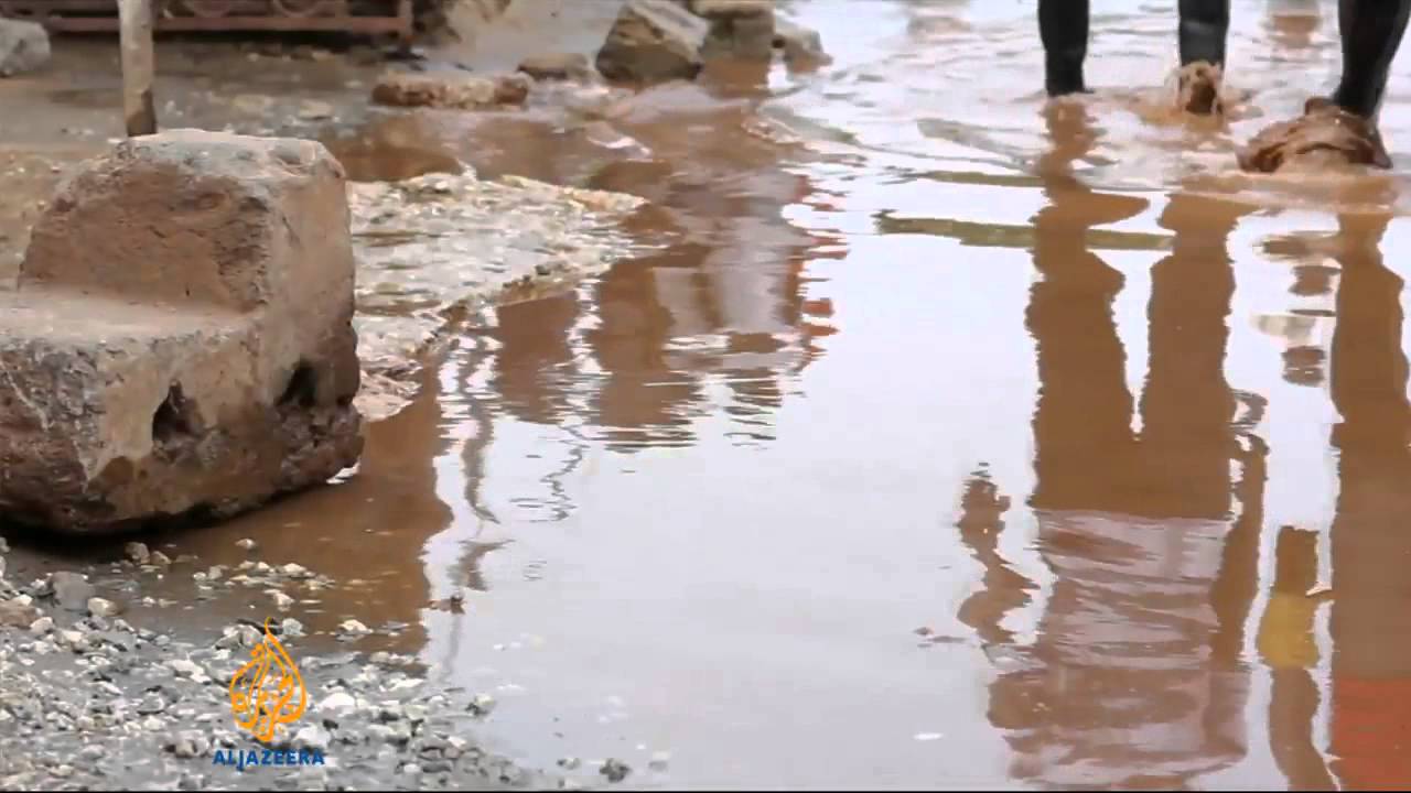 تعاني العاصمة السنغالية من أزمة مياه