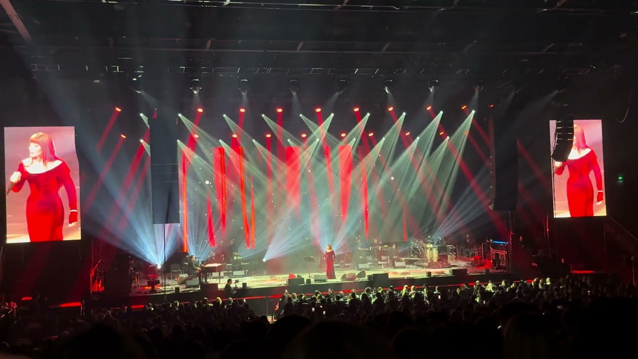 عبير نعمة - كل ماتقلي 💞 - ليلة عيد الحب باريس