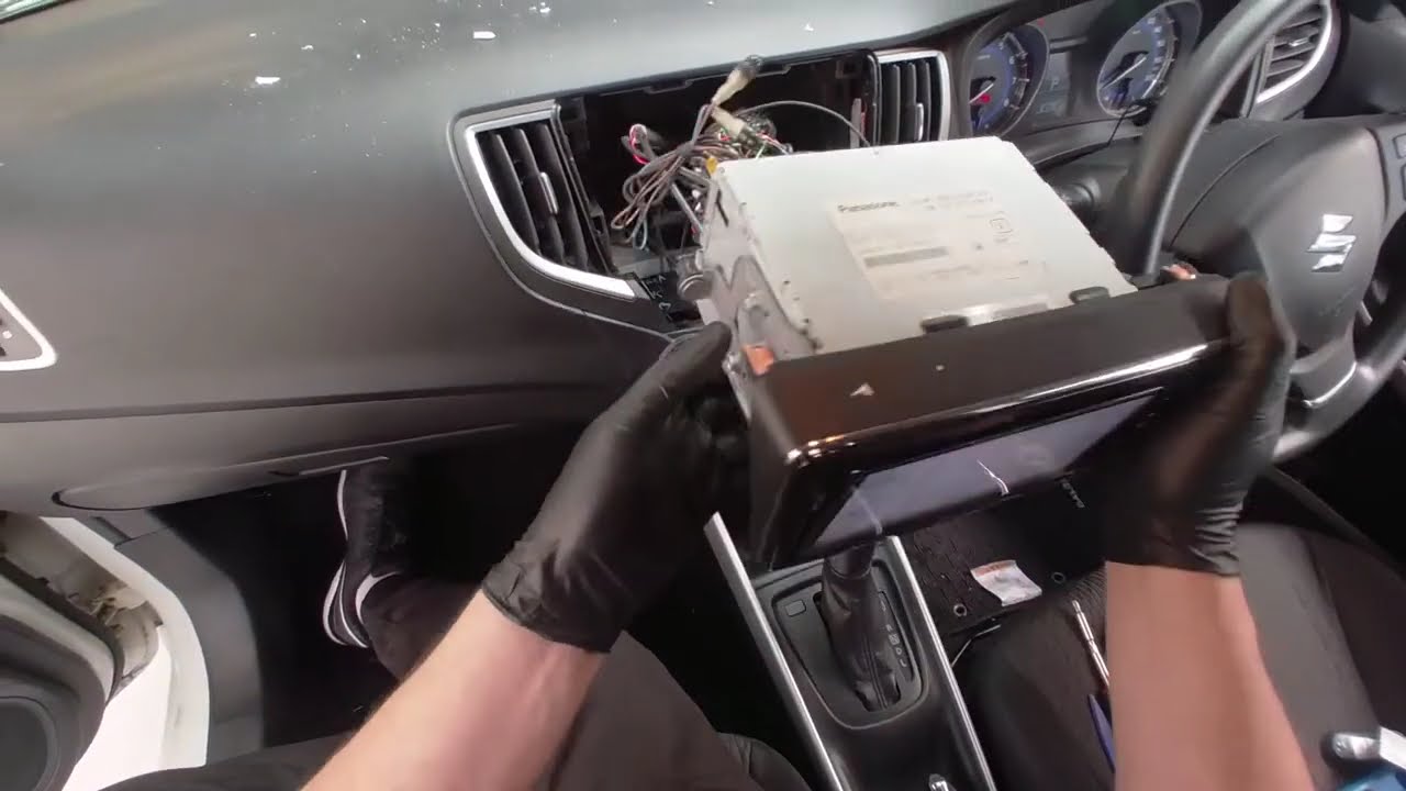 Suzuki Baleno 2016 Stereo & Head Unit Removal | Easy DIY Dashboard Guide