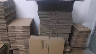 Connecting port of two-way freight elevator and packing material storage room