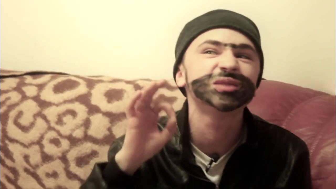 Охрип голос у подростка. Охрип мем. Охрип джарахов. Охрип успешная группа. Почему добронравов охрип.