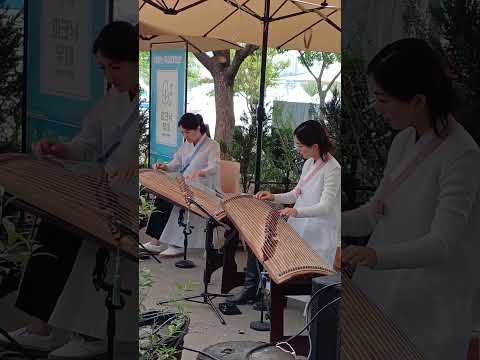 광화문 연가 <strong>이문세</strong> 연주곡 - 가야금연주  - 뚝섬 한강공원 .