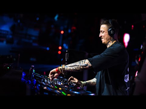 Видео: Blasterjaxx | Tomorrowland Winter 2024