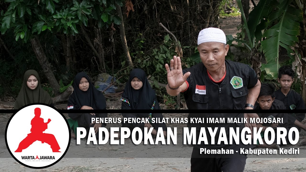 Padepokan Mayangkoro Plemahan, Penerus Pencak Silat Khas Kyai Imam Malik Mojosari | Warta Jawara
