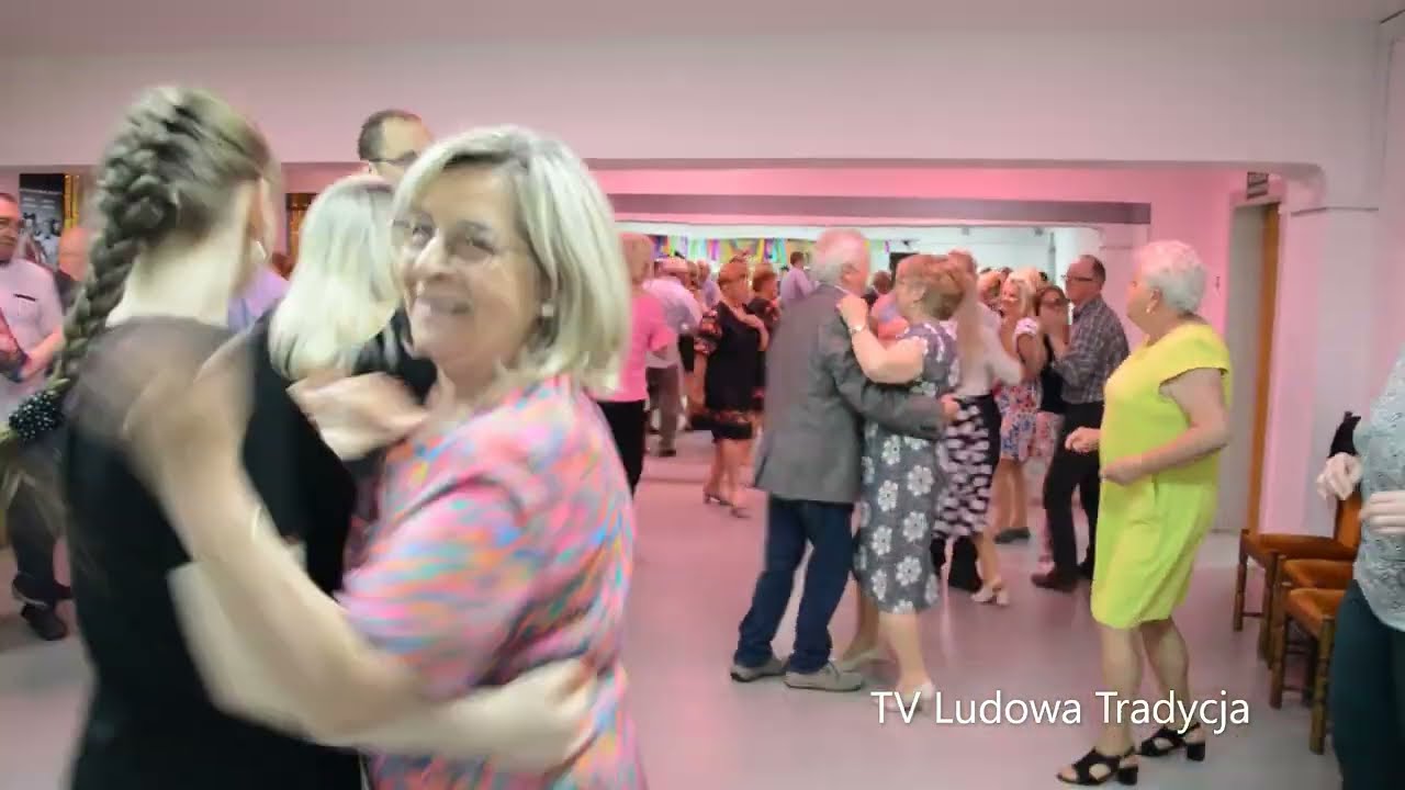 BĘDĘ CIĘ ZWSZE KOCHAĆ utwór dla zakochanych na potańcówce w Zwoleniu 27 05 2023