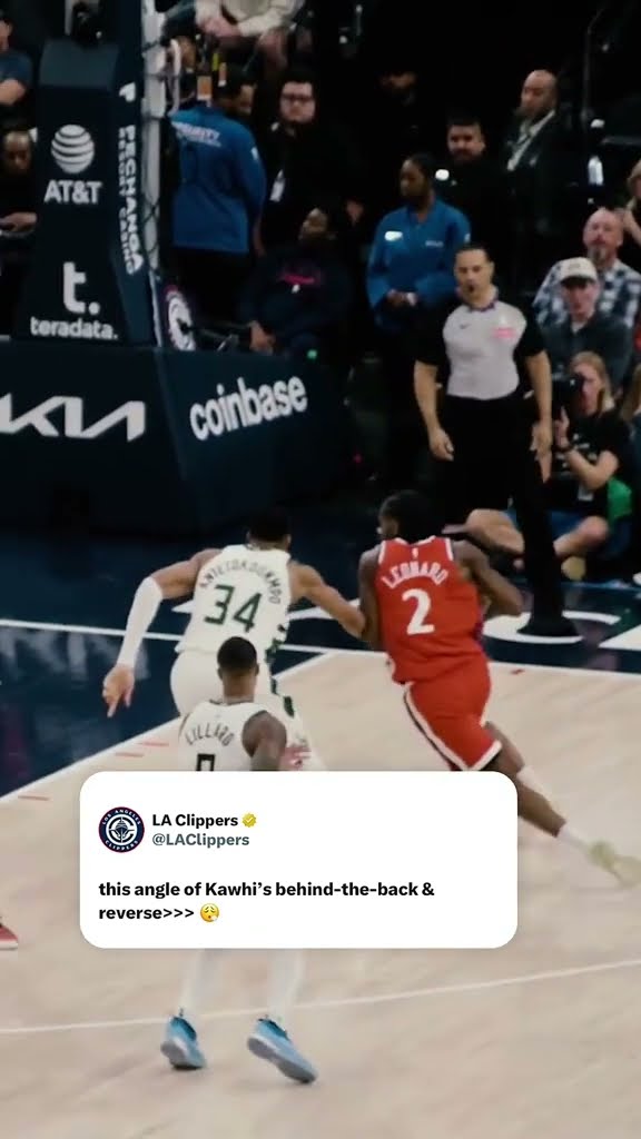 This angle of Kawhi’s behind-the-back reverse ?‍? (via laclippers/TT)