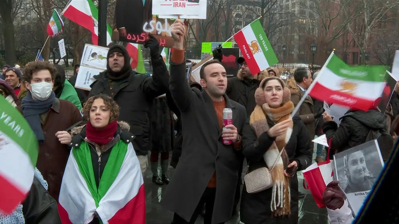 New Yorkers rally in solidarity with Iranian protesters | AFP