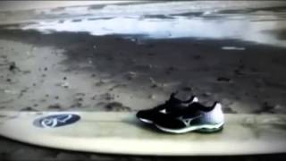 Mizuno Wave Riders, The Sports Room