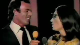 Julio Iglesias & Nana Mouskouri.- Cucurrucucu Paloma Resimi