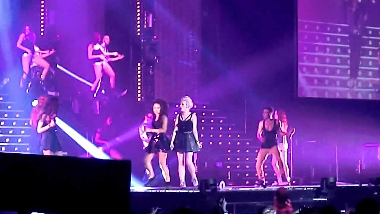 X Factor Live Liverpool Echo Arena 27/02/2012 Finalists