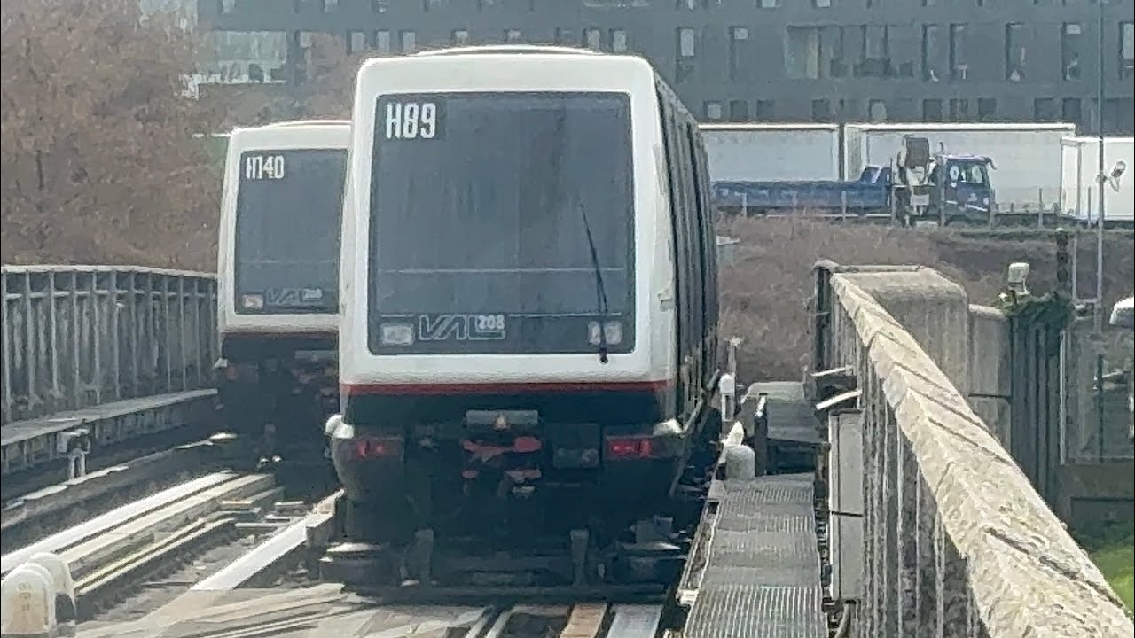 ( MÉTRO VAL 208 ) Trajet Complet Entre Chu Eurasante et 4 Cantons Stade Pierre Mauroy  Rame HP 89 