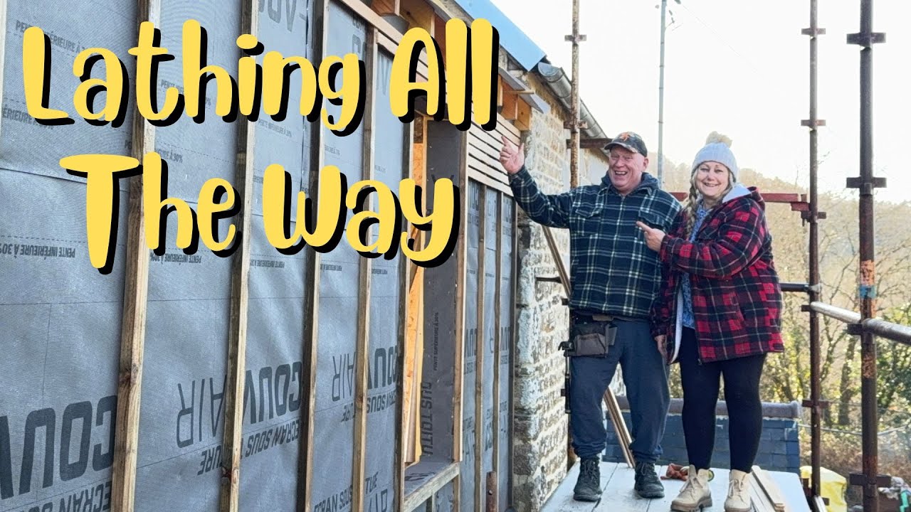 How to fit laths in preparation for lime plaster 