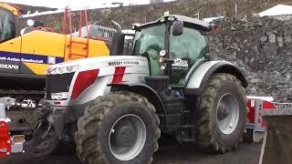 Mey Ferguson 8735 Tractor