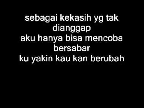 ▶ kasih tak dianggap kertas lirik