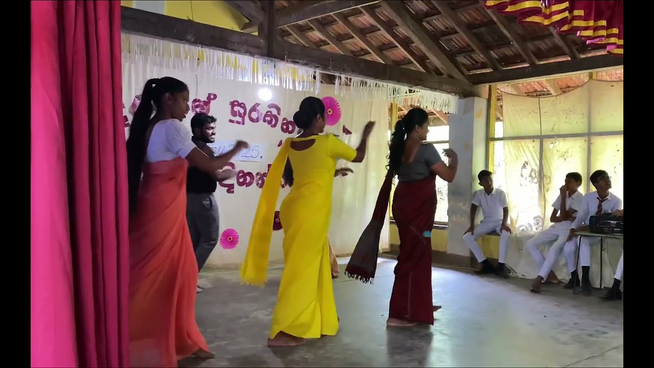 මුව මදහාසේ 🥰 || children's day dance ❤️|| Teachers 📸