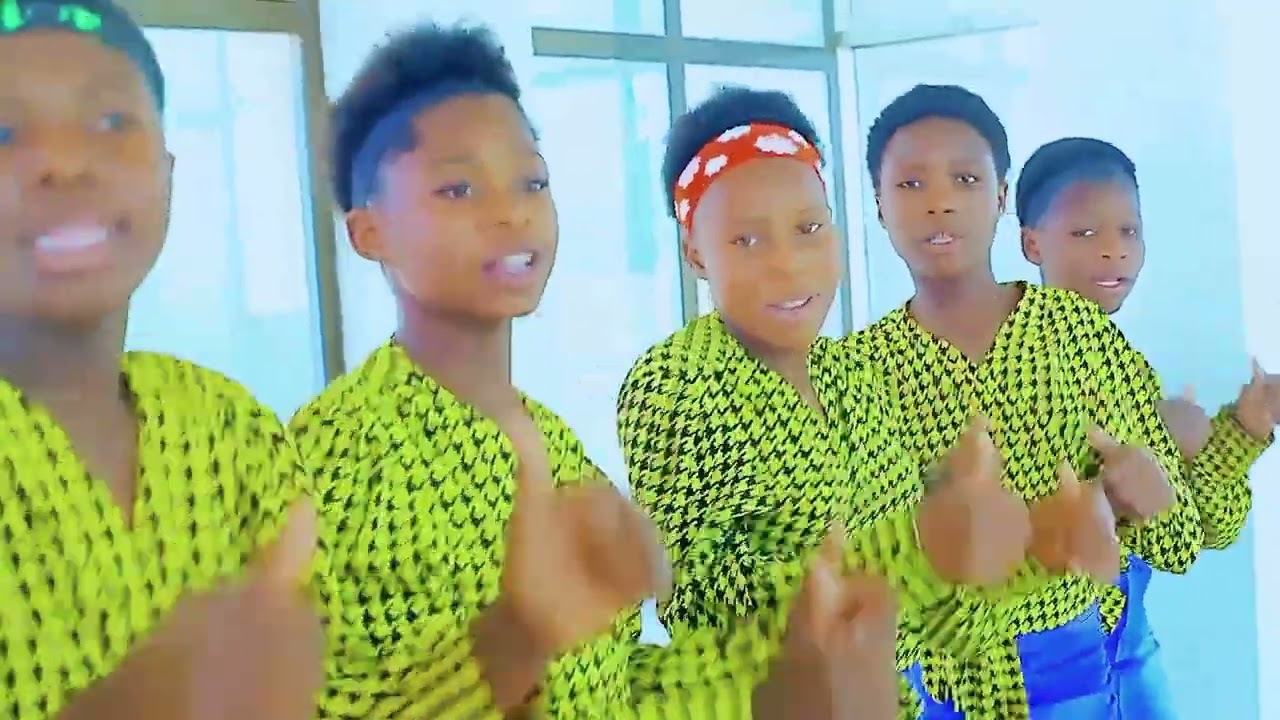 Henry sichalwe Amazina yitu