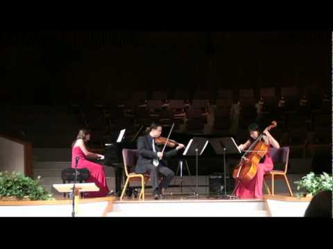 Harmonium Trio: Piazzolla - Otono Porteno (Autumn)