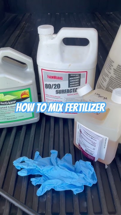 how-to-mix-fertilizer-gardening-landscape-fungus-fertilizer-youtube