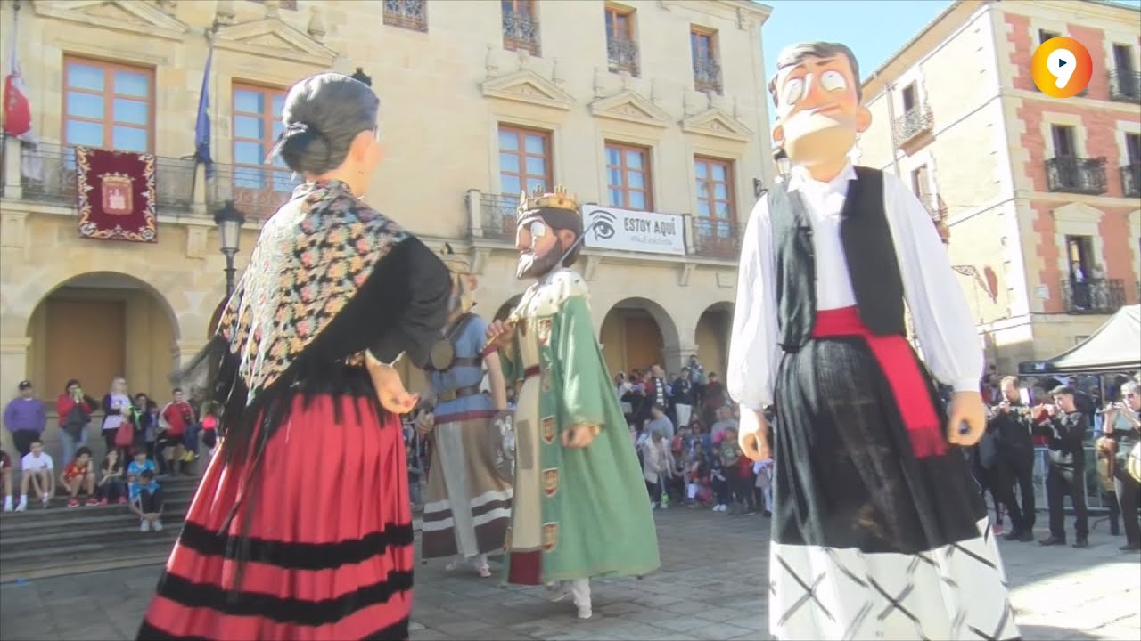 SAN SATURIO 2022 | Comparsa de Gigantes y Cabezudos