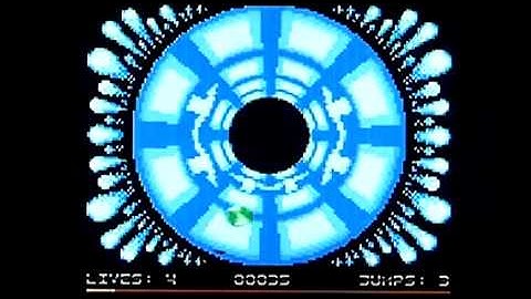 Yoomp on Atari 8 bit / 65XE. Gameplay & Commentary