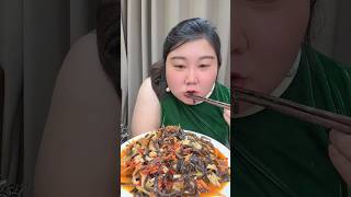 🔴 LIVE: Friendly Plus-Size Northern Chinese Girl Eat & Talk, Soft ASMR Sounds | Mukbang Giggles screenshot 1
