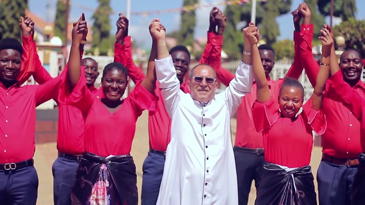 MT. KAROLI LWANGA (Somo wa Parokia) _-_ KWAYA YA MT. CESILIA