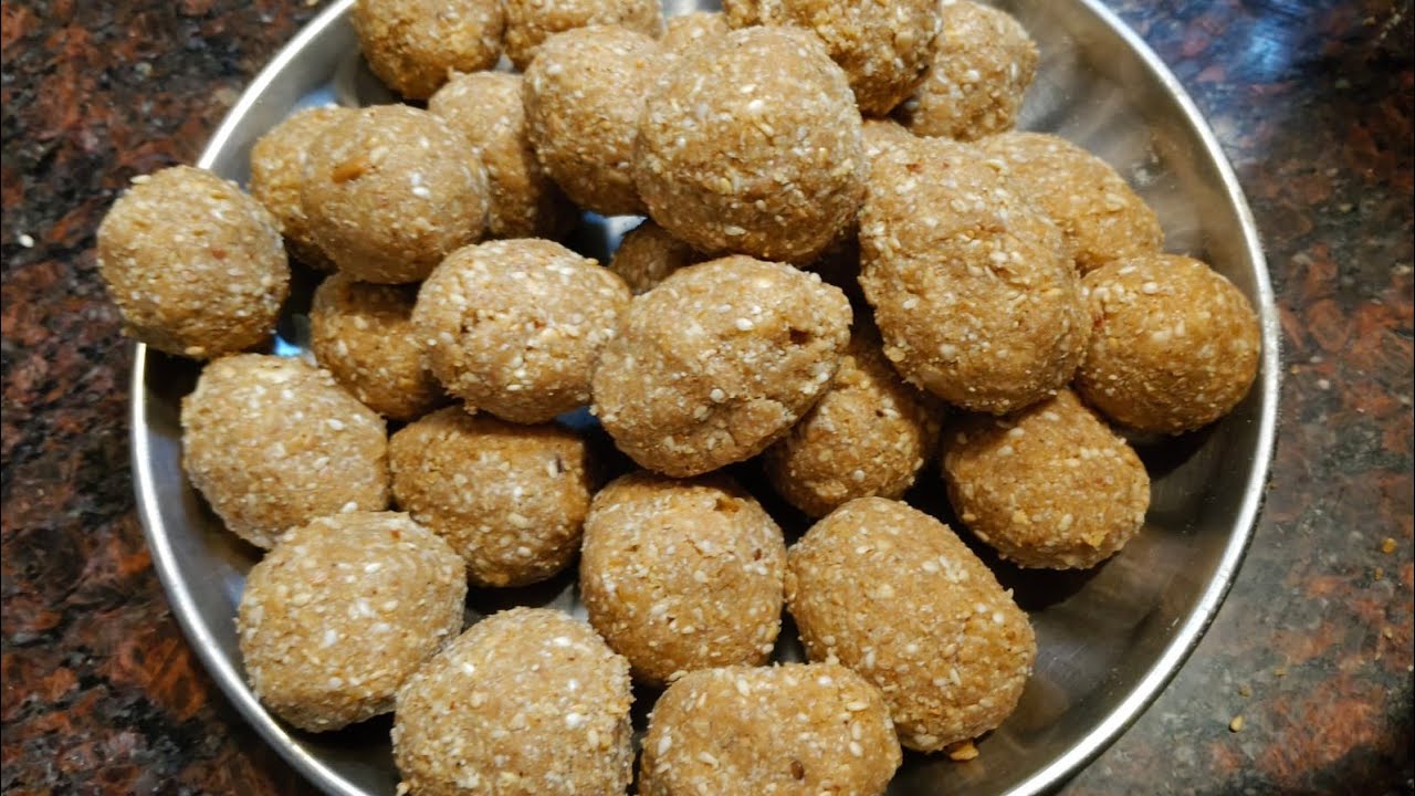 एक या दो लड्डू खा लो कितनी भी ठंड हो , आपको छू भी नहीं सकती।। #tilkeladdoo