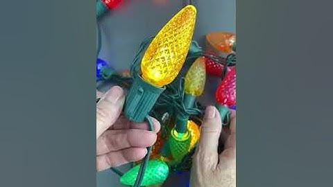 The Difference between C7/C9 Bulbs and Cords and C7/C9 Plug and Play String Lights