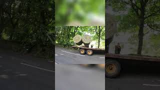 Stacking Up the Trailer: Efficient Loading Method for Narrow Gateways