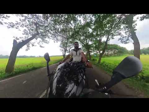গ্রামে গুরা গুরি।