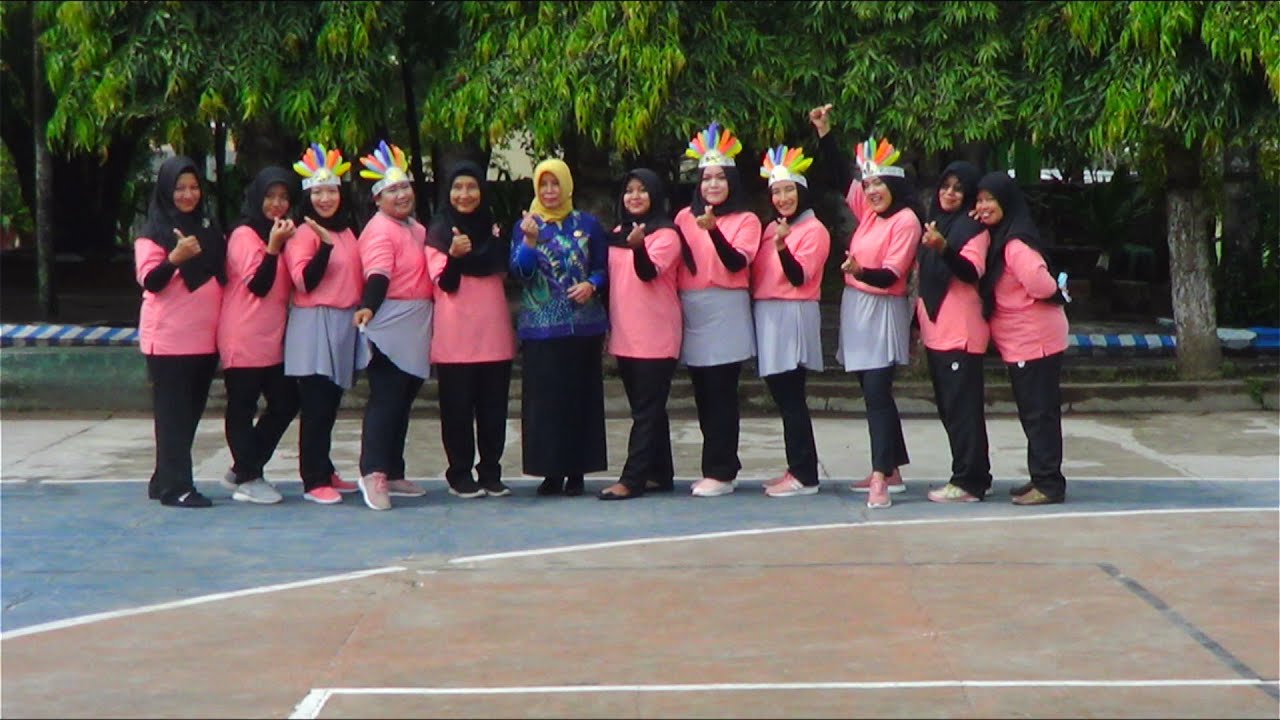 Lomba Senam Maumere SMA Negeri 1 Purwoasri || Dalam Rangka HUT DWP Ke-22, dan Hari Ibu Ke-93