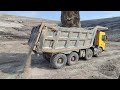 #Video Koyla mines ke andar 500 feat niche excavator machine aur Volvo dumper Reti loading karte hue
