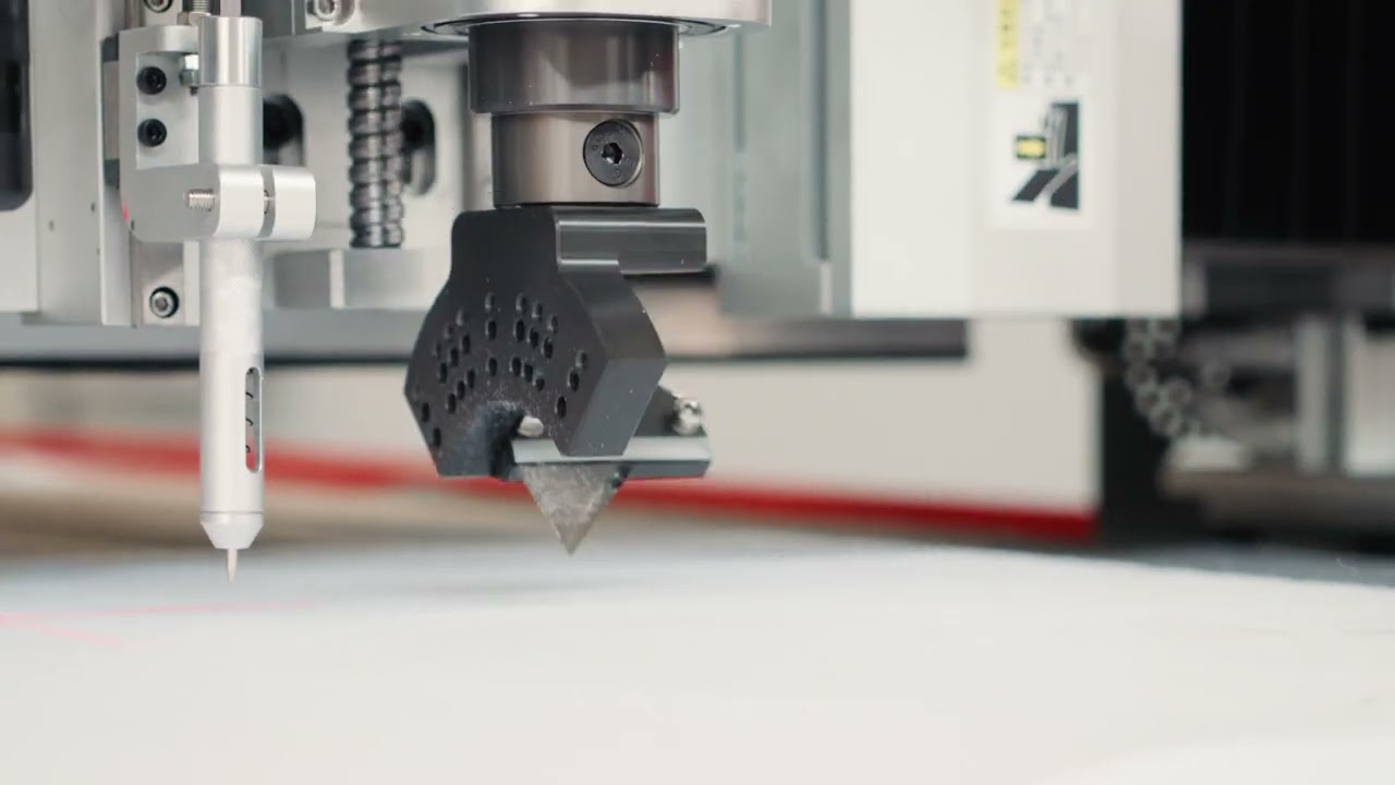 Composite Material Vibrating Knife Cutting Machine--Polyester Fiber