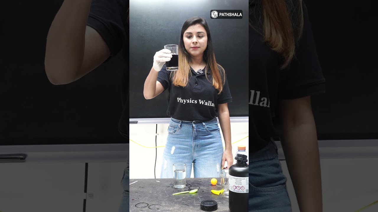 Colour Change Ka जादू #Shorts #Experiments || PW Pathshala