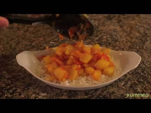 Indian Aloo Phujia (Spicy Potato) Recipe from Yummeo
