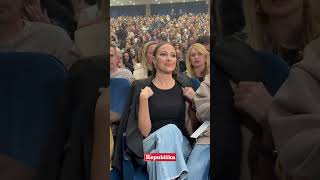 Aleksandra Prijović stigla kod Mirze Selimovića na koncert: Da li je pogodila stajling?