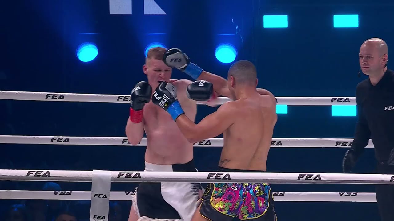FREE FULL FIGHT. Francesco Carnimeo vs Denis Cvasnitchii.