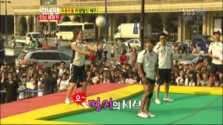 이준, 배구하다 가슴 트래핑! @런닝맨 (Running Man) 20120722