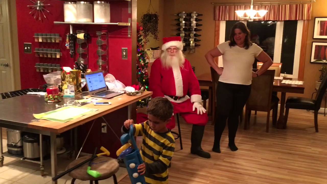 Santa Claus visit Hector again (2015)