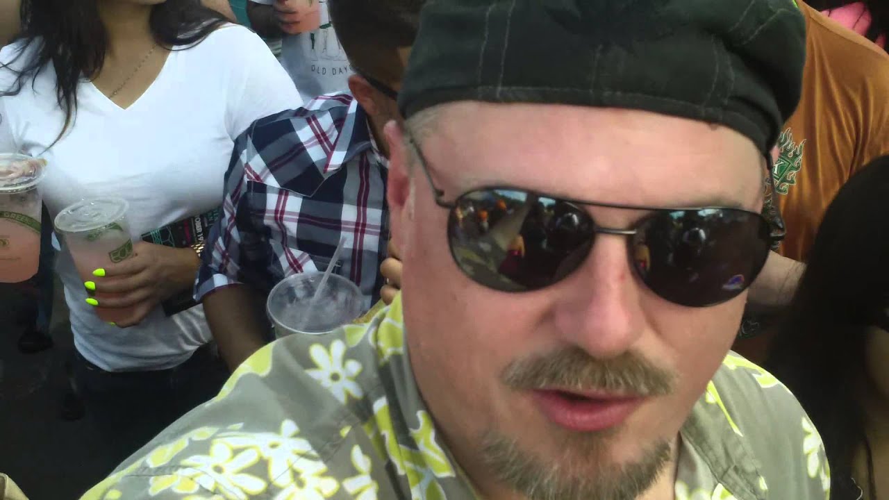 Seattle Hempfest 2013   Walkthru to McWilliams