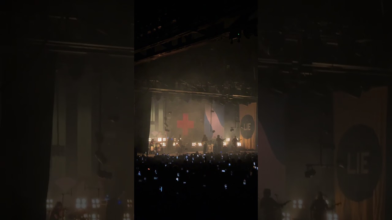 Dominic Fike &ldquo;7 Wonders&rdquo; unreleased song performed in Sydney