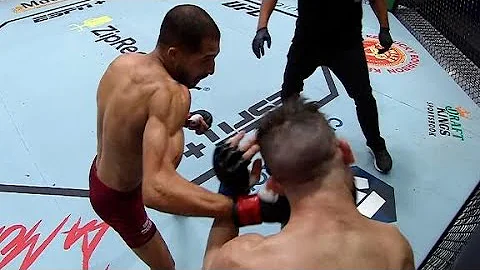 Vinicius Salvador flattens Shannon Ross with an in...