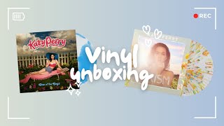 Unboxing my new Katy Perry vinyl !!