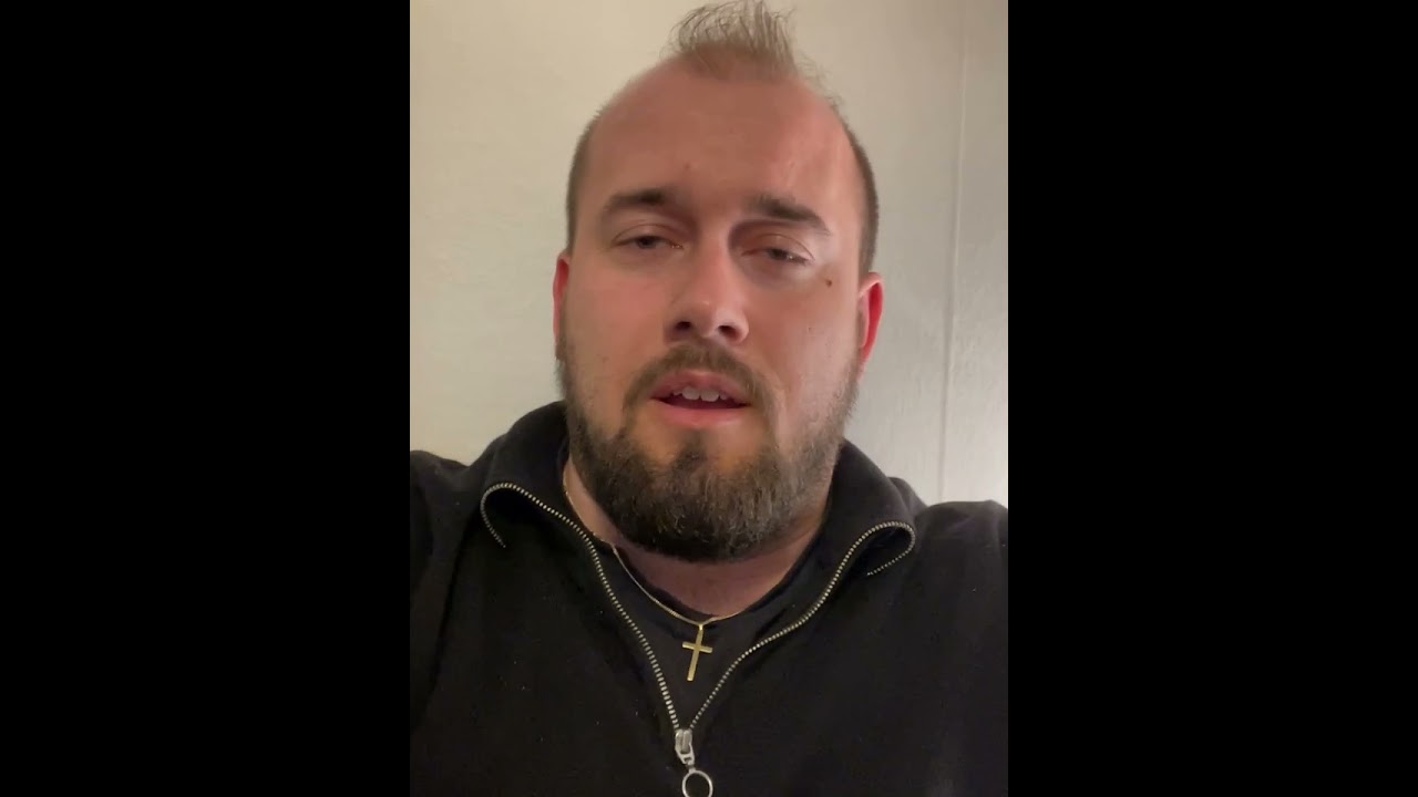 Christian artist Simon Hovlund reviews Jesus Revolution's music marketing services 