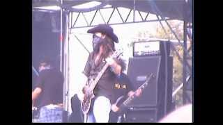 BRUJERIA - HECHANDO CHINGASOS (LIVE AT HELLFEST 23/6/07)
