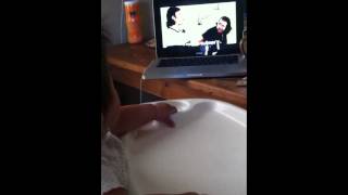 Bebe Viendo Malacates